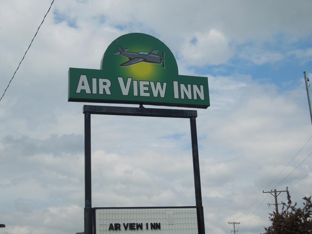Air View Inn Dayton Luaran gambar